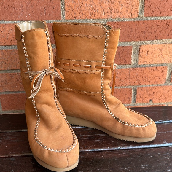 Moccasin Boots/ Romanian made - Picture 1 of 16